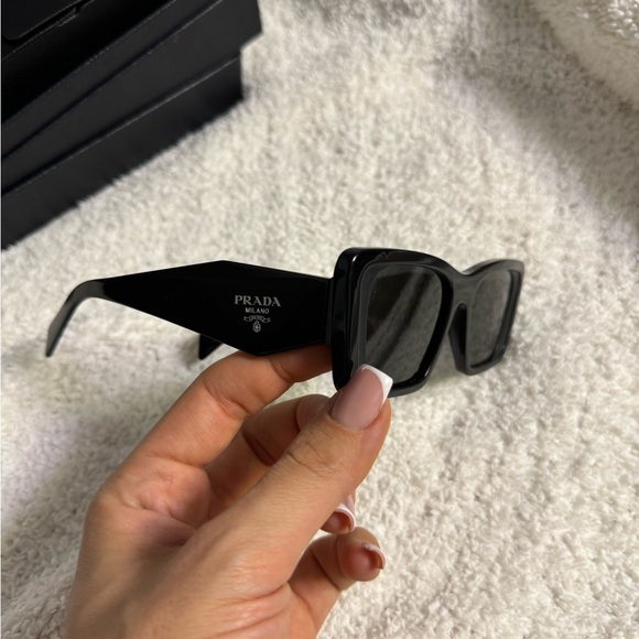 PRADA (Shiny Black)
PR 08YS Sunglasses - Picture 3 of 9